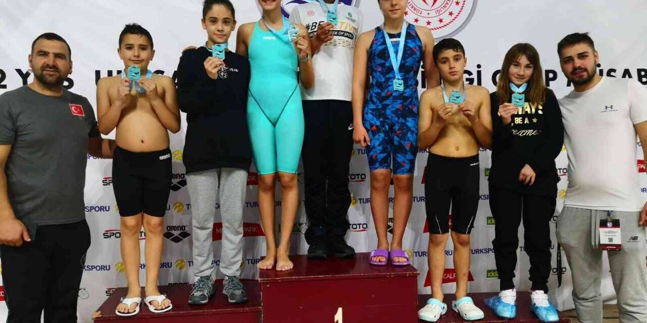 Nevşehir Belediyesi Gençlik ve Spor Kulübü Ankara’dan 7 madalya ile döndü