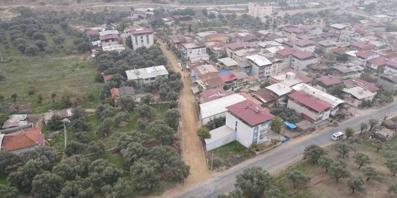 Pınarbaşı Mahallesi’nde yollar yenileniyor