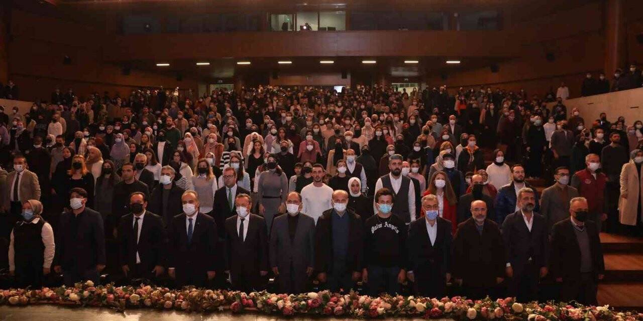 Şehit öğretmenler Bursa’da anıldı