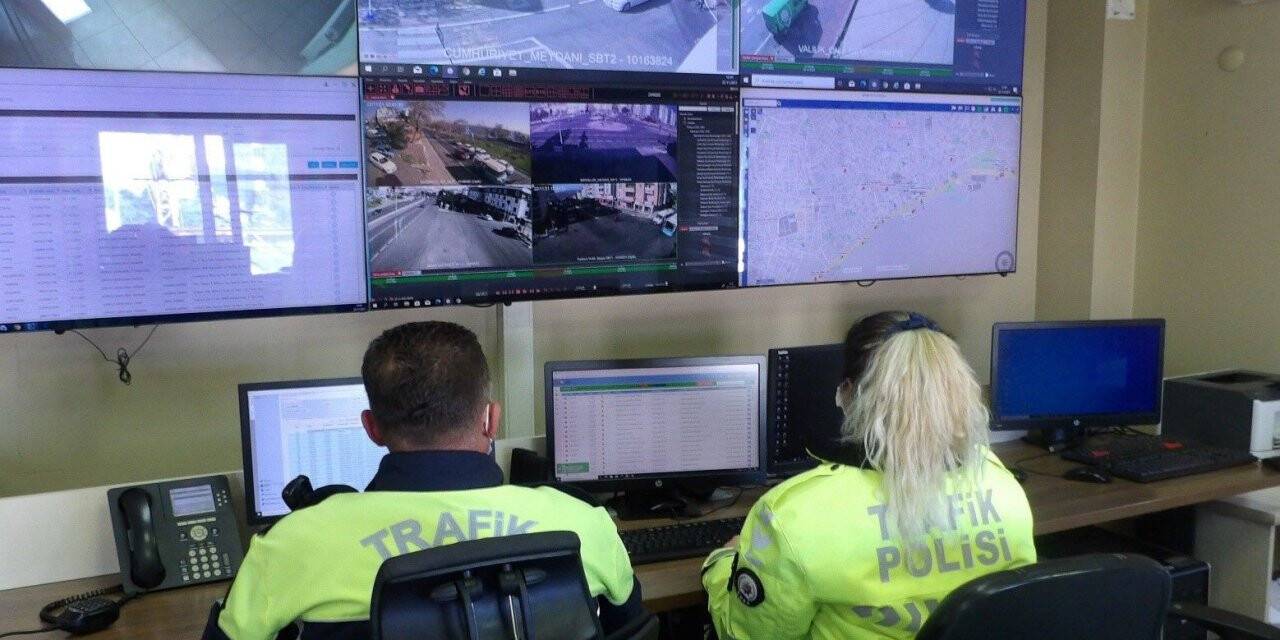 Trafikte kural ihlaline geçit yok