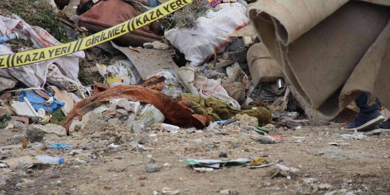 18 yıllık cesedi covid temizliği ortaya çıkarmıştı, iki kardeş tahliye edildi