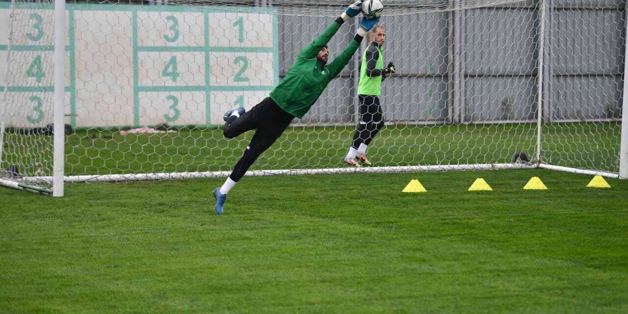 Bursaspor taktik antrenman çalıştı