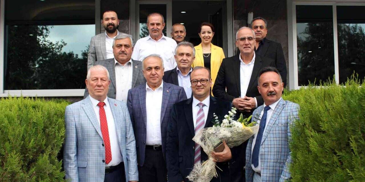Konyaaltı’nda 26 ülkeden 2 bin 675 yabancı uyruklu öğrenci eğitim görüyor