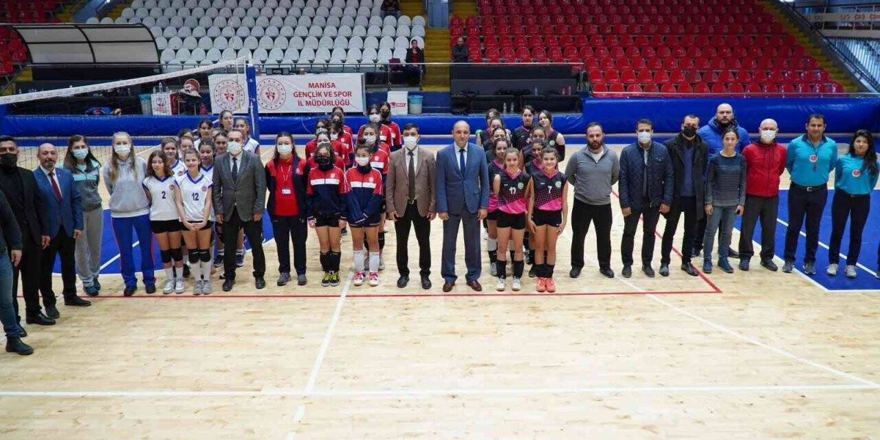 Manisa’da Okul Sporları Müsabakaları başladı