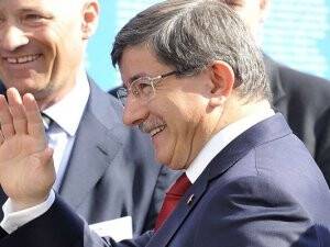 Ahmet Davutoğlu'ndan Rusya’ya Uyarı
