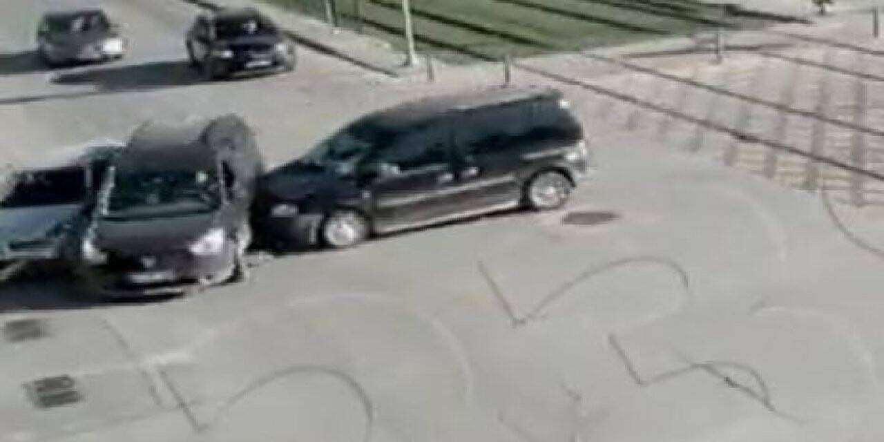 Gaziantep’te trafik kazaları kameralara yansıdı