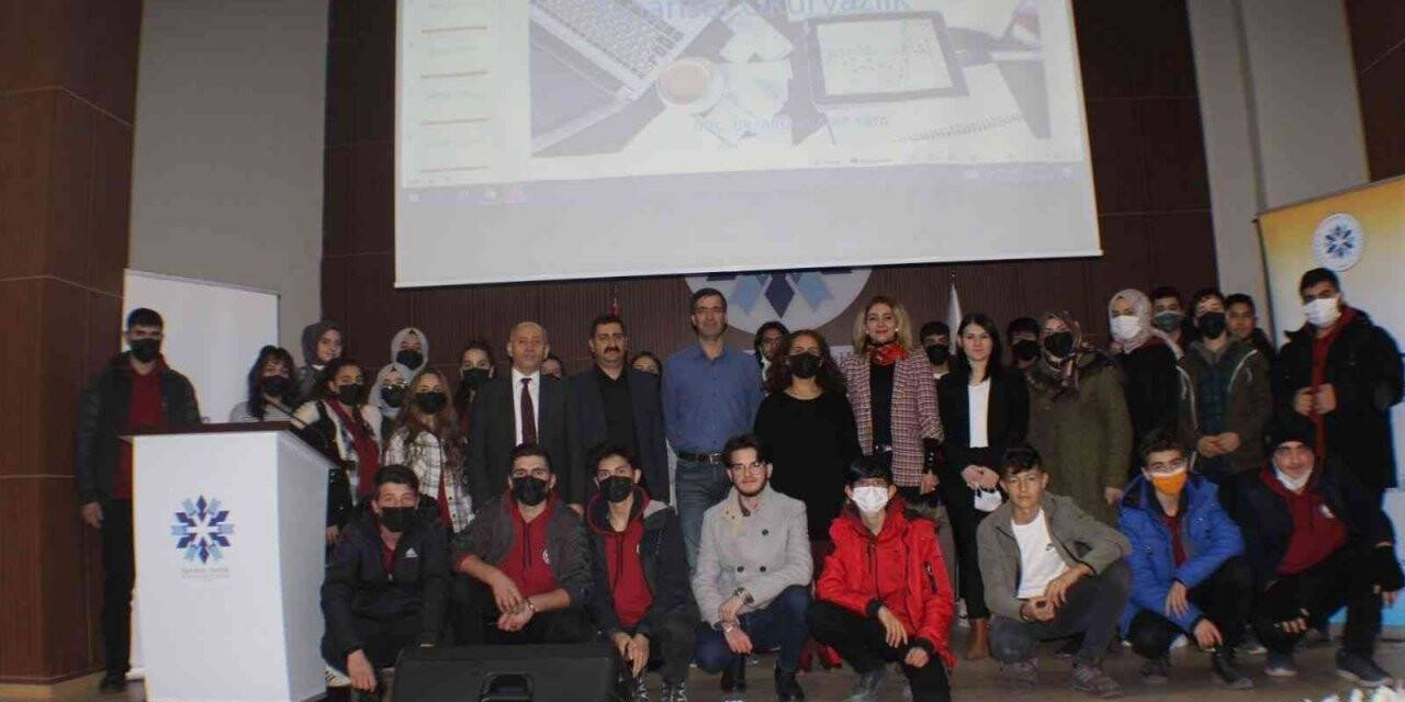 Doç. Dr. Kaya; “Finansal konularda yeterince bilgi sahibi değiliz”