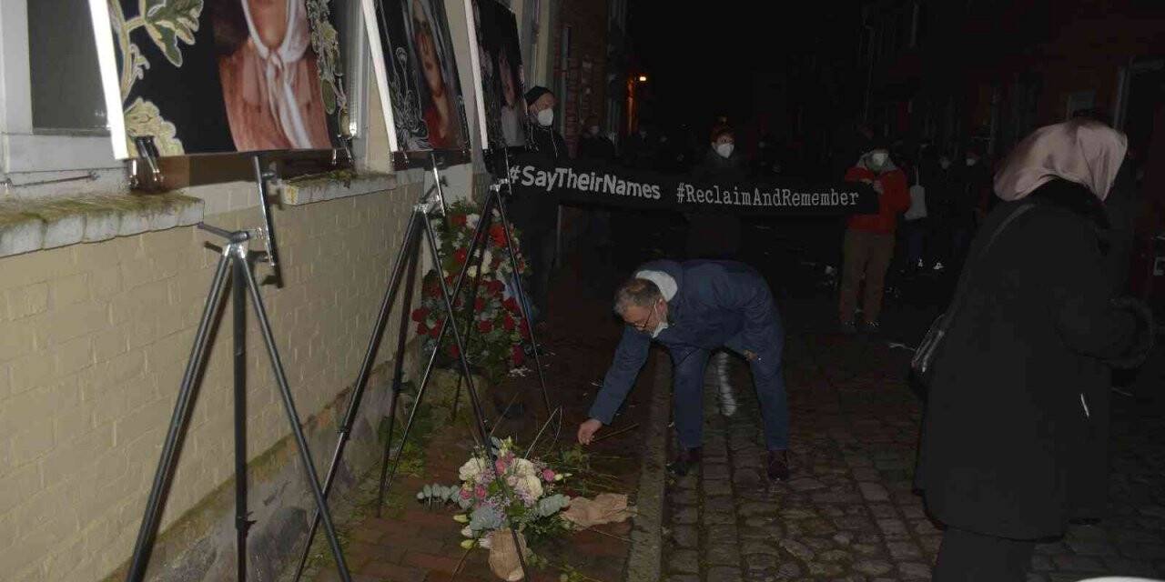Mölln saldırısının kurbanları 29. yılında anıldı