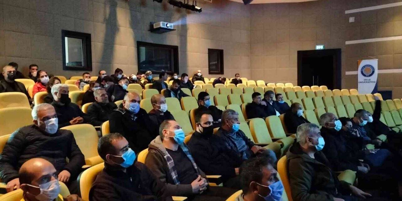 Diyarbakır İl Emniyet Müdürlüğü ekiplerince Dicle Üniversitesinde görev yapan özel güvenlik görevlilerine eğitim verildi