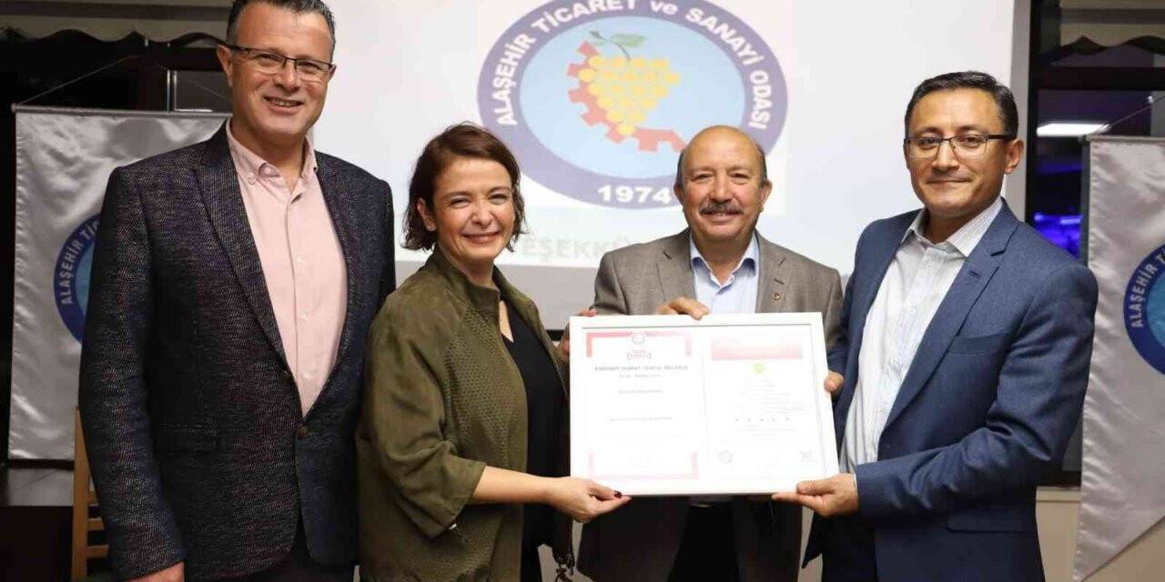 Coğrafi işaret alan Alaşehir asma yaprağı için toplandılar