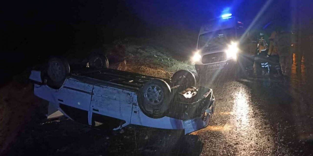 Otomobil şarampole yuvarlandı, güvenlik korucusu hayatını kaybetti