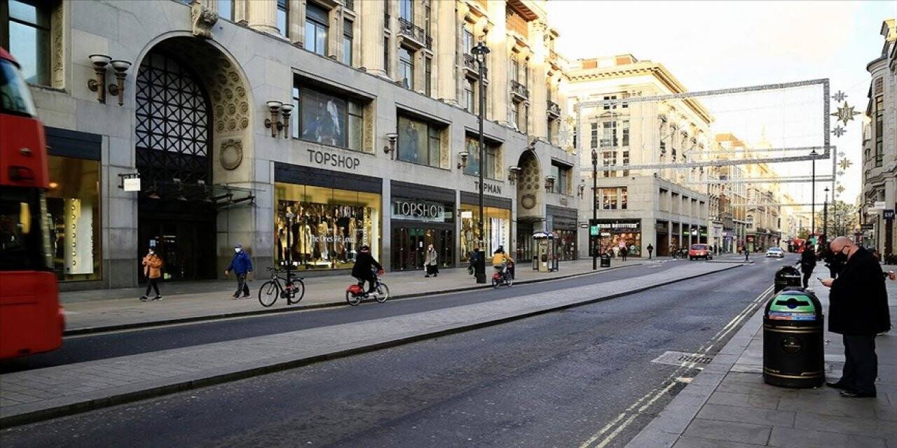 İngiltere yeni Kovid-19 varyantı nedeniyle 6 Afrika ülkesine seyahat kısıtlaması getirecek