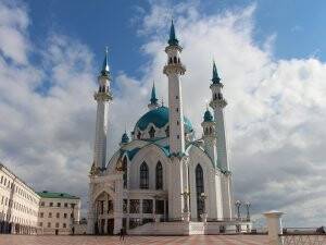 Tataristan'da "Gümüş Kuran" sergisi açıldı VİDEO