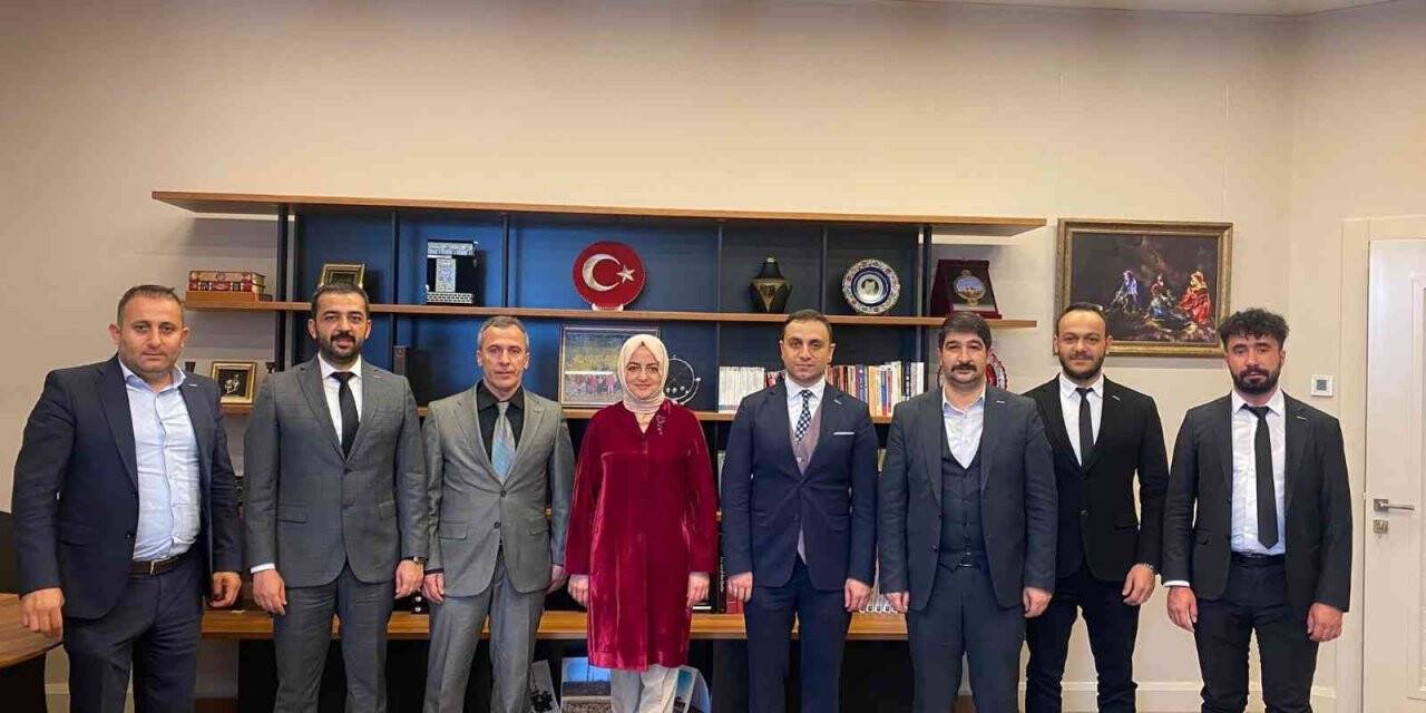 ASRİAD Van Şubesinin Ankara temasları sürüyor