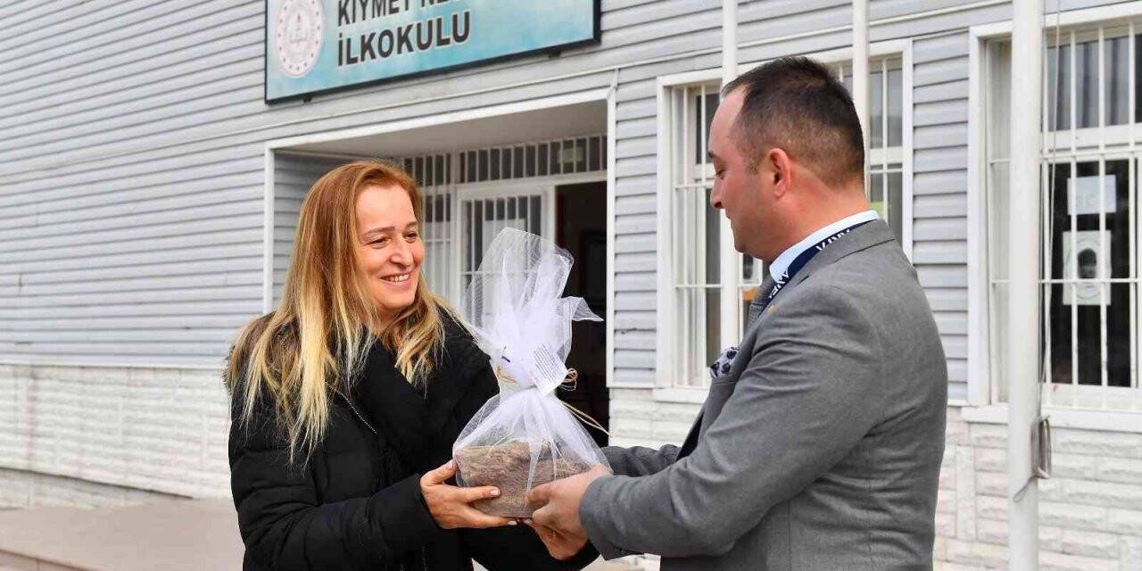 Ankara Büyükşehir’den Öğretmenler Günü’nde anlamlı sürpriz