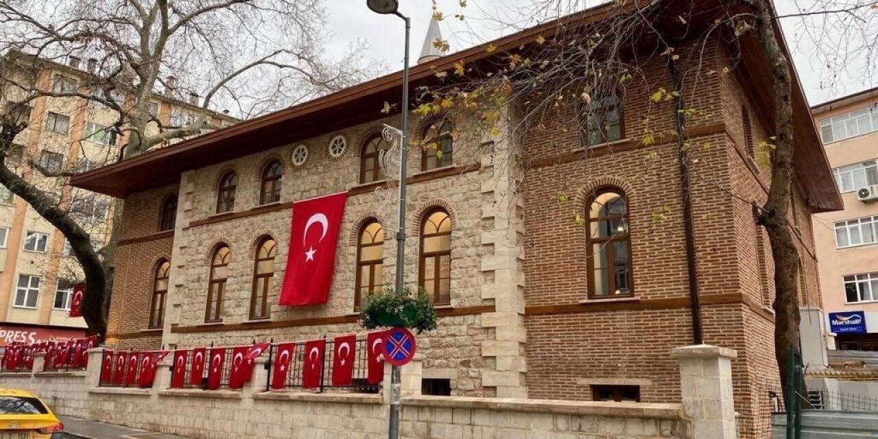 220 yıldır ayaktaydı, zamana yenik düştü, yeniden ayağa kalktı