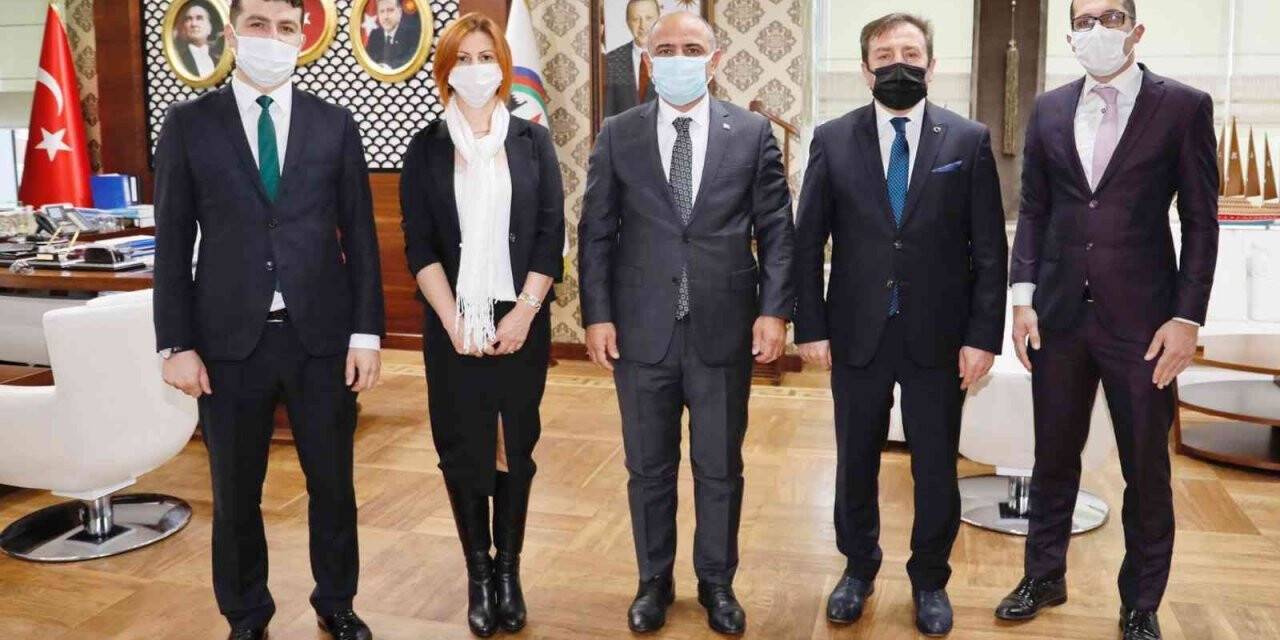 Başkan Söğüt “Öğretmenlerimiz başımızın tacı”