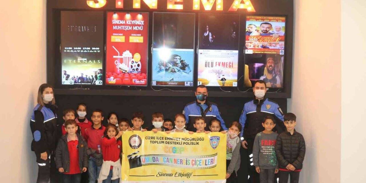 Cizre’de öğrencilere yönelik ücretsiz sinema günleri devam ediyor