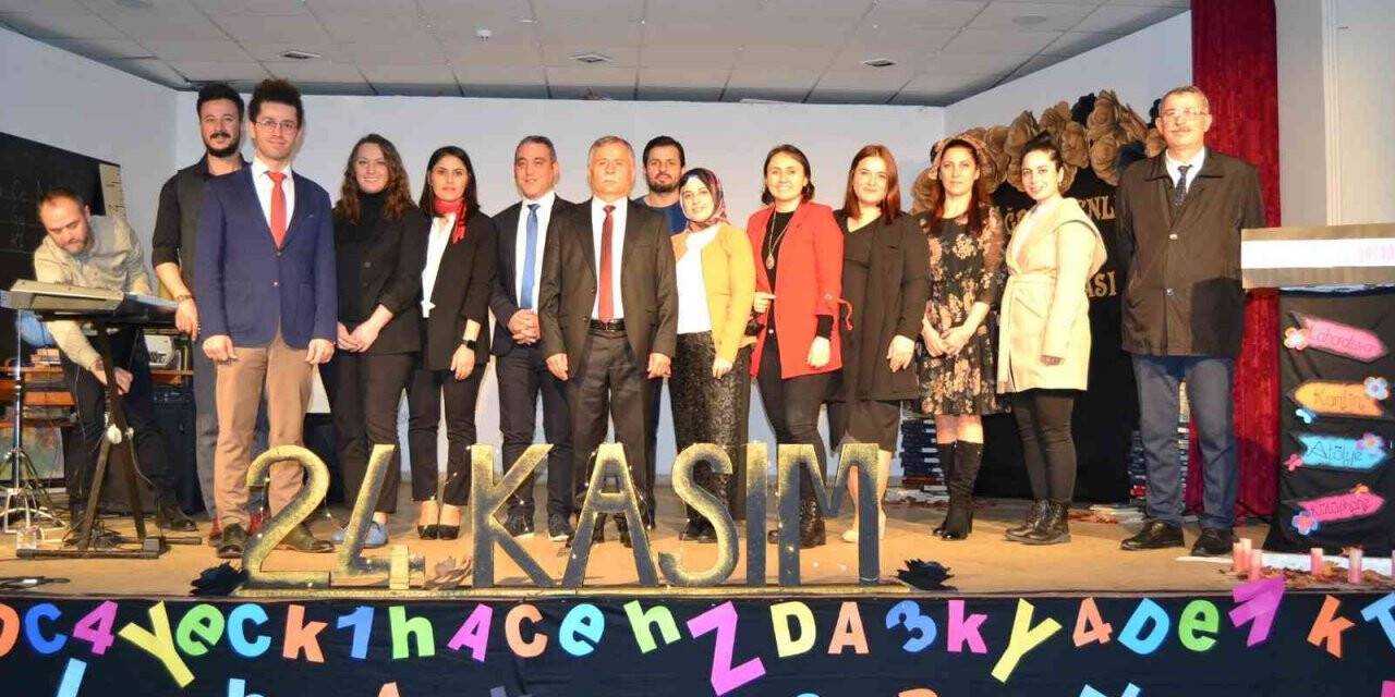 Alaçam’da Öğretmenler Günü kutlandı