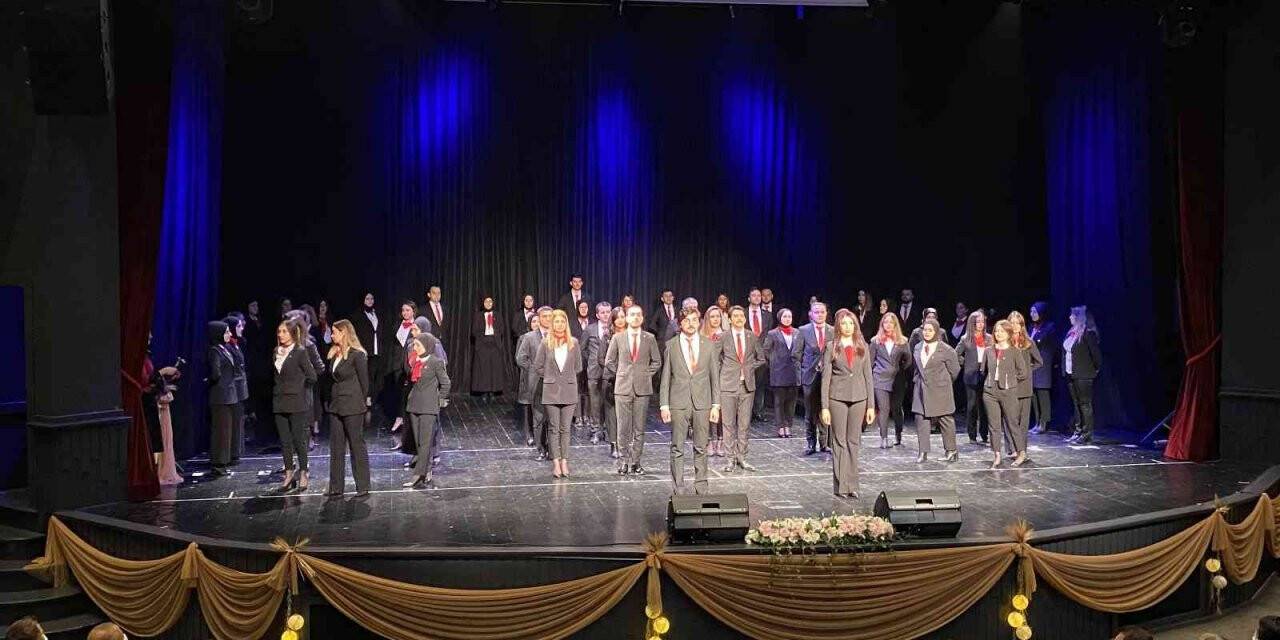 24 Kasım Öğretmenler Günü Üsküdar’da kutlandı