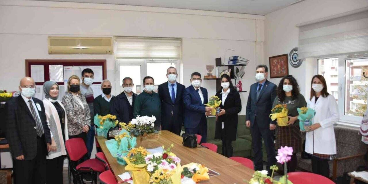 Başkan Çelik’ten öğretmenlere 24 Kasım jesti