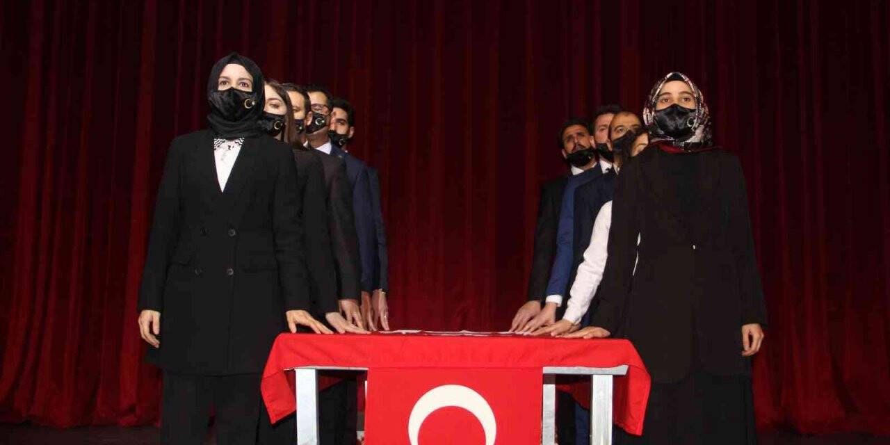 Erzurum’da Öğretmenler Günü kutlamaları