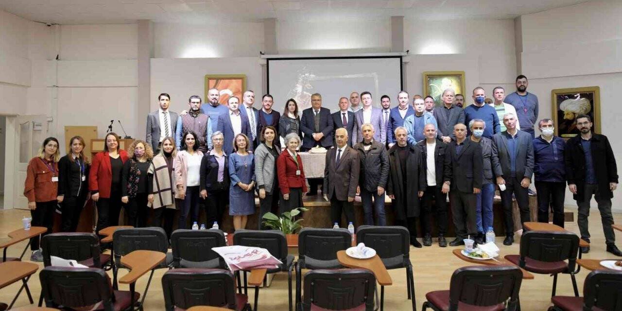 Yunusemre Belediyesi öğretmenleri unutmadı