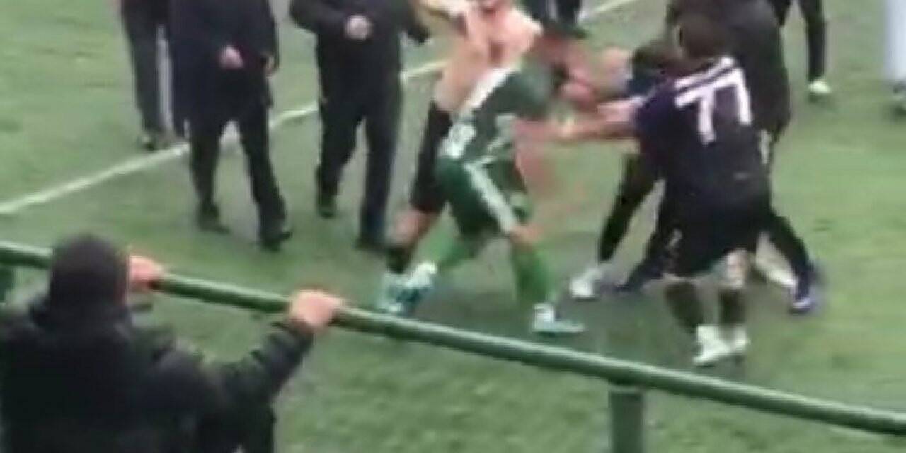 Amatör maçta kavga