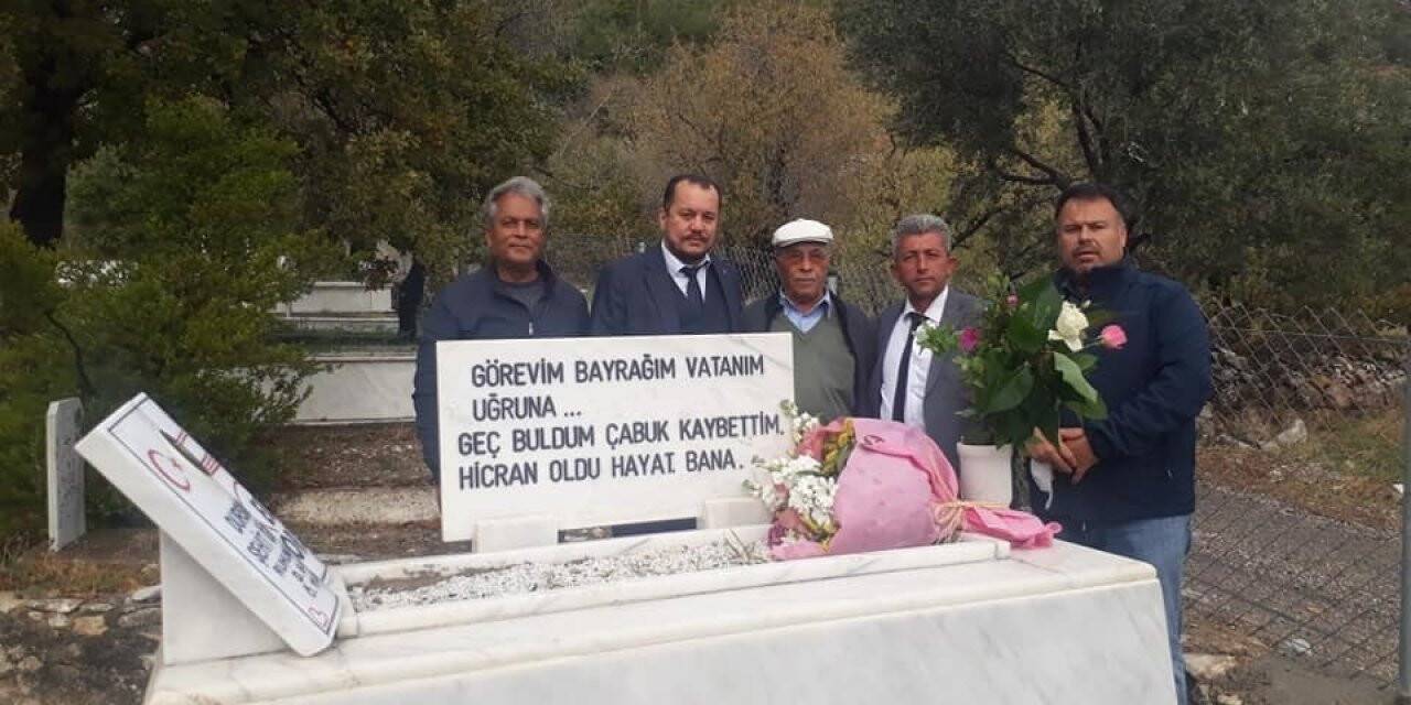 Datça’da şehit öğretmen mezarı başında anıldı
