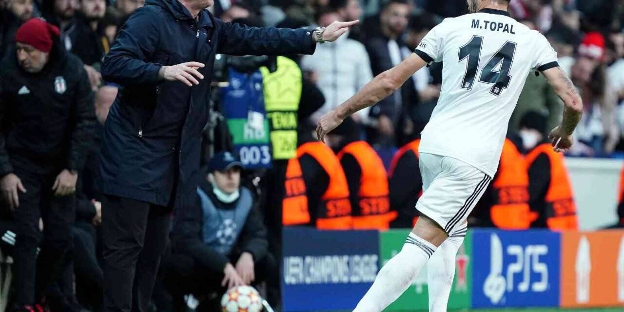 UEFA Şampiyonlar Ligi: Beşiktaş: 1 - Ajax: 0 (İlk yarı)