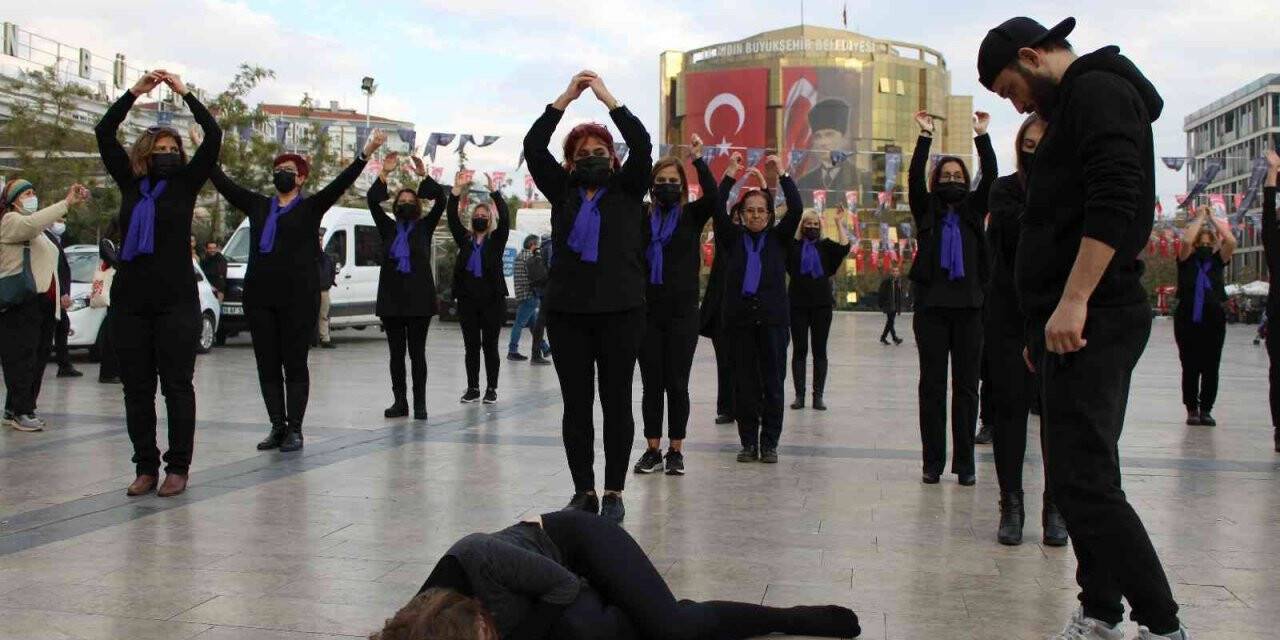 Aydın’da kadınlar şiddete karşı dans etti