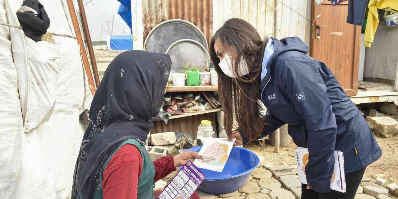 Tarım işçisi kadınlar şiddete karşı bilgilendirildi