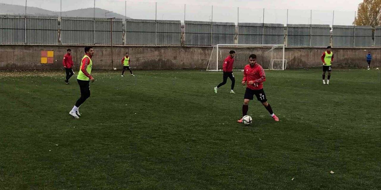 Elazığspor, Belediye Kütahyaspor maçı hazırlıklarına devam etti