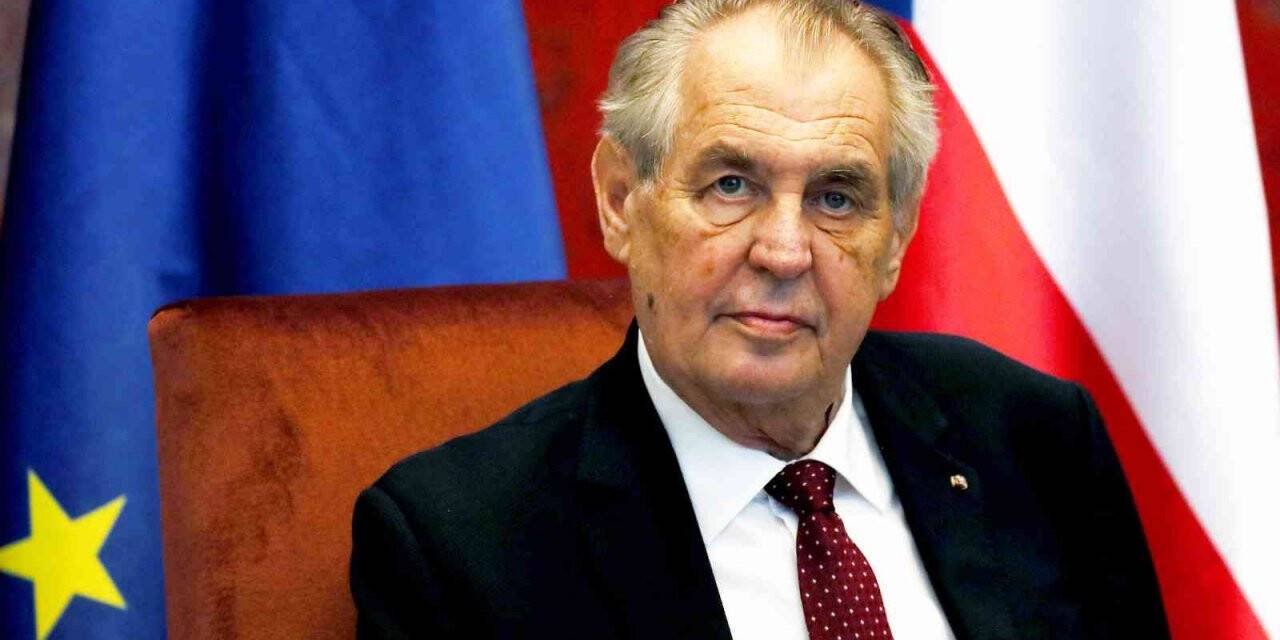 Çekya Devlet Başkanı Zeman hastaneden taburcu edildi
