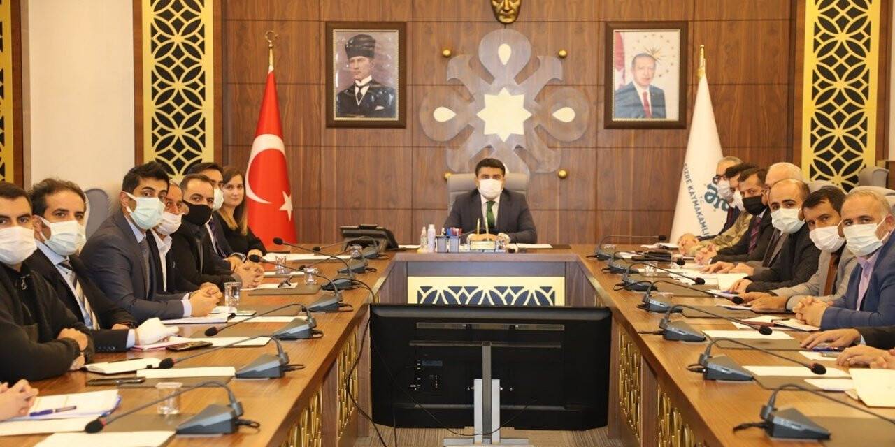 Cizre’de Kadına ve Aile İçi Şiddete Karşı Uluslararası Mücadele Günü koordinasyon izleme ve değerlendirme toplantısı yapıldı