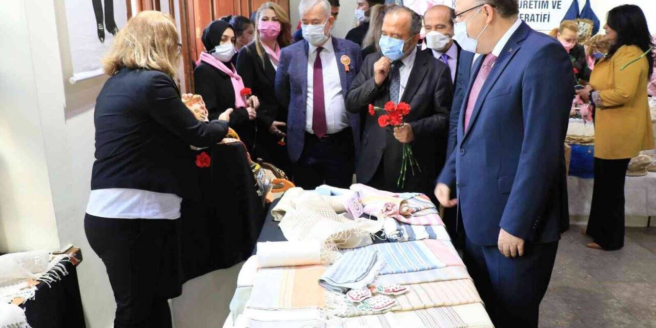 Kadınların kurduğu kooperatiflerin ürünleri sergilendi