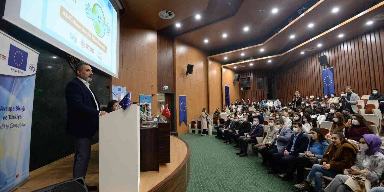 Gençler AB-Türkiye İklim Forumu’nda buluştu