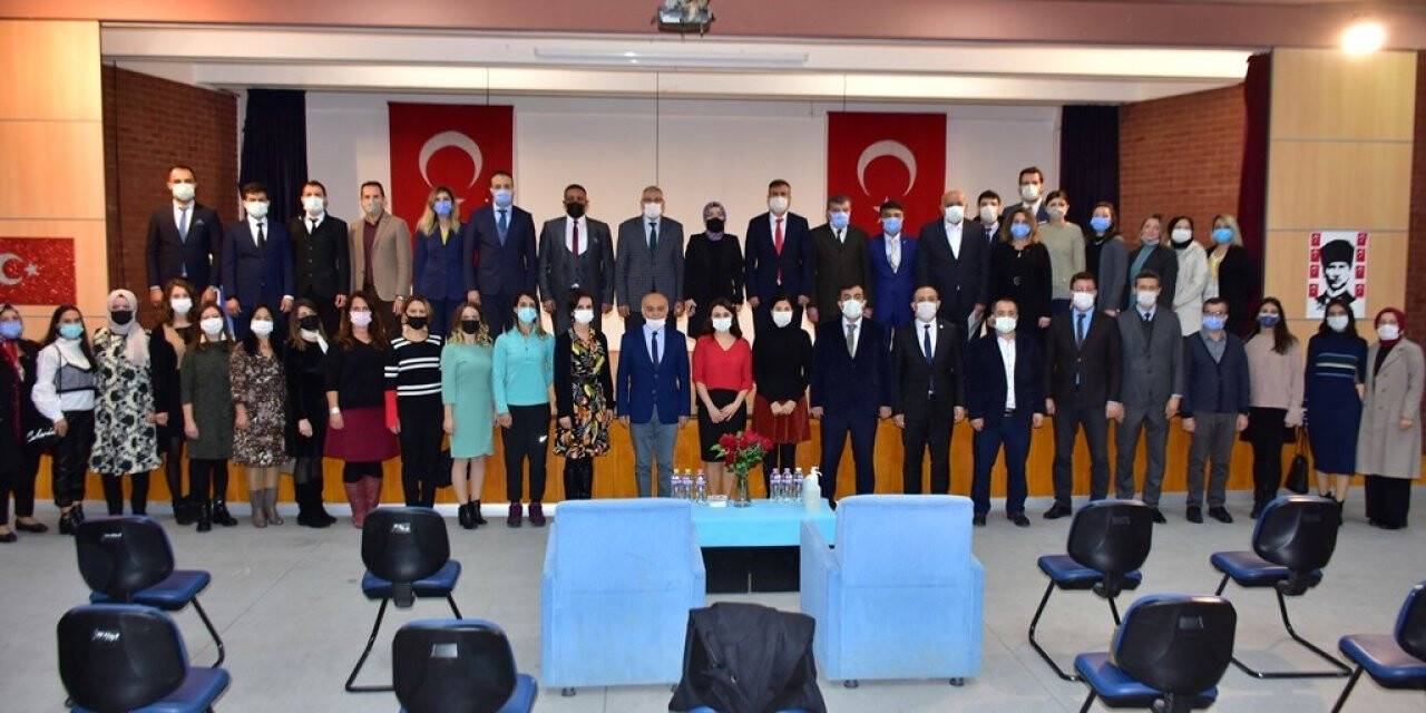 İnönü’de Öğretmenler Günü kutlandı