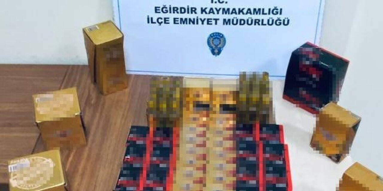 Şüphe üzerine durdurulan araçtan satışı yasak cinsel içerikli ürünler çıktı