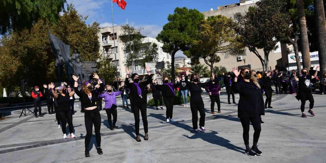 Söke Kadın Meclisi dans ederek kadına şiddeti kınadı