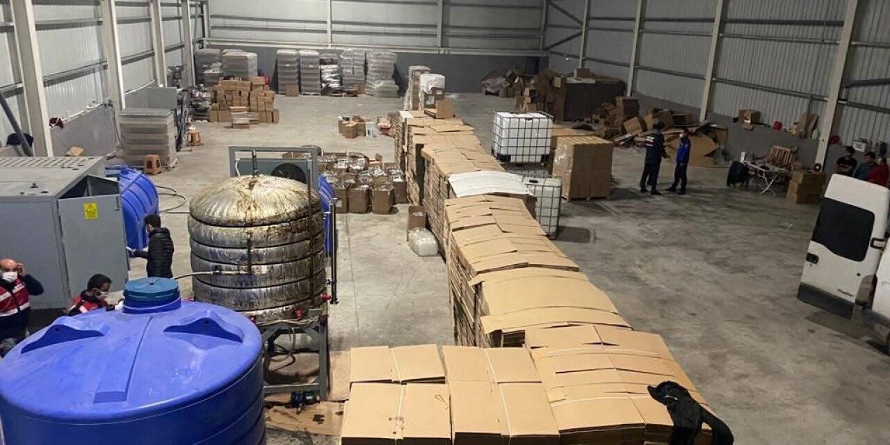 Jandarmadan yılbaşı öncesi 3.5 milyonluk sahte alkol operasyonu