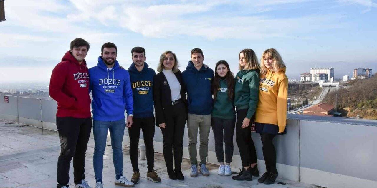 Rektör Çakar Erasmus Öğrencileriyle Buluştu