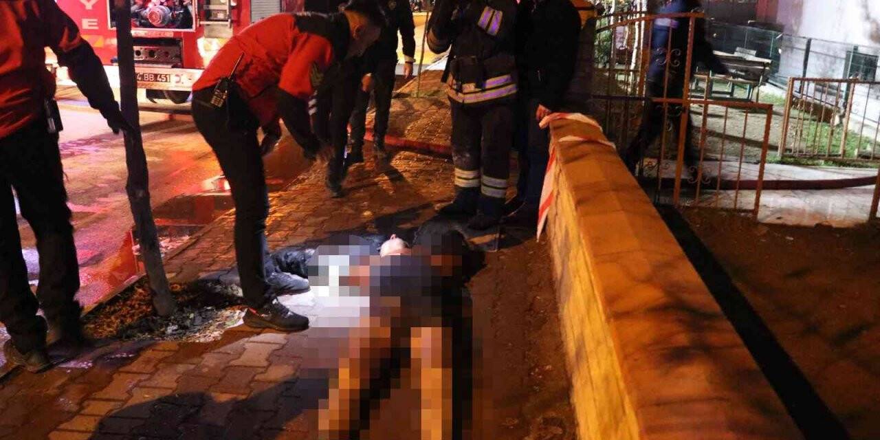 İntihar girişiminde bulunmak için önce kollarını ve bacaklarını kesti, sonra apartmanı ateşe verdi