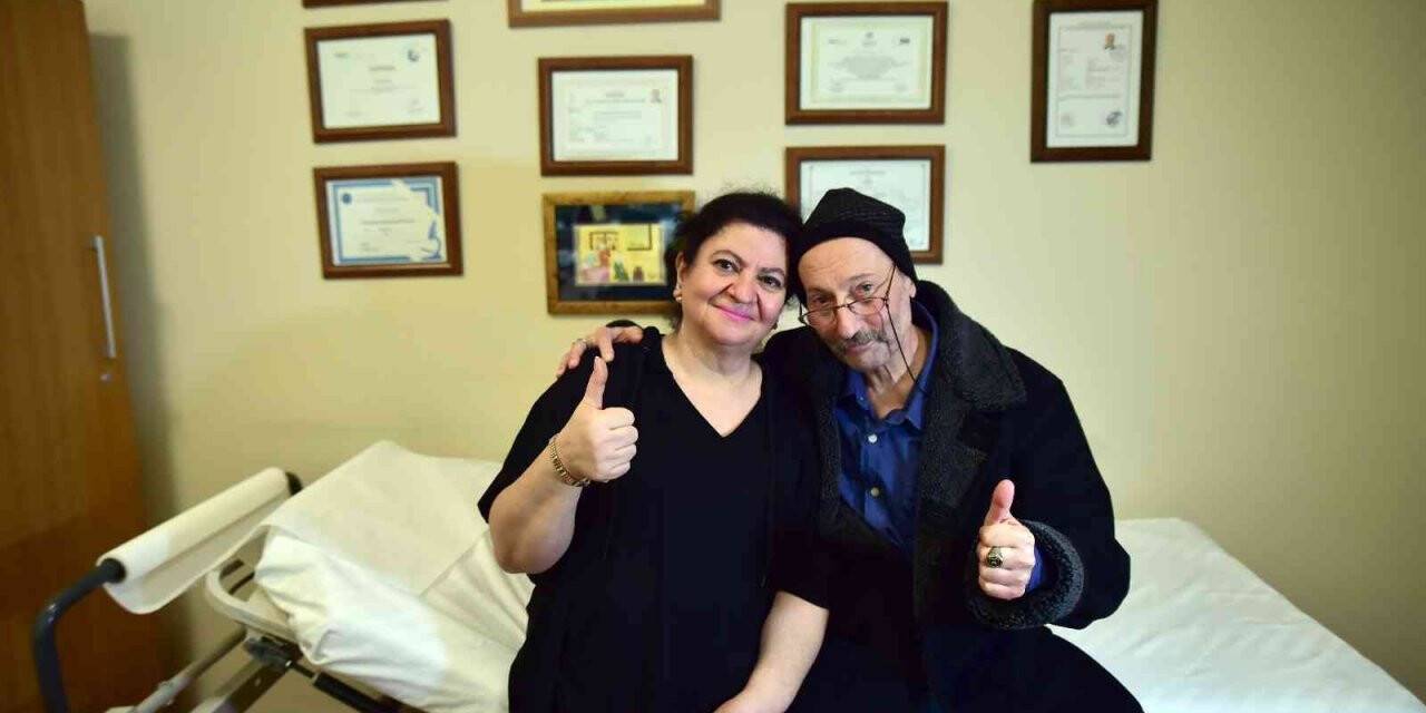 Eşinin karaciğeri ile hayata tutundu