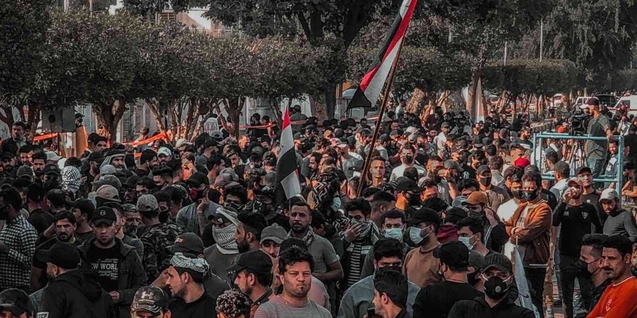 Irak’ta seçim sonuçlarına itiraz eden İran yanlısı gruplardan Yeşil Bölge’yi basma girişimi