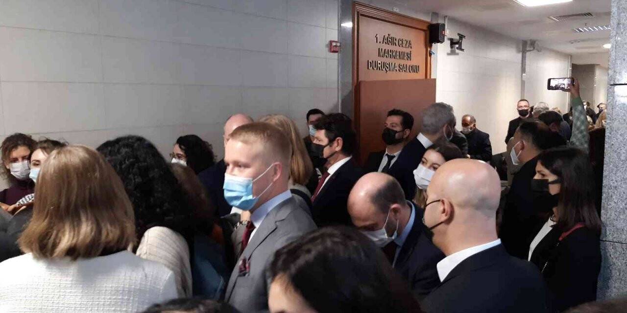 Birleştirilen Gezi ile Çarşı davasının duruşması başladı