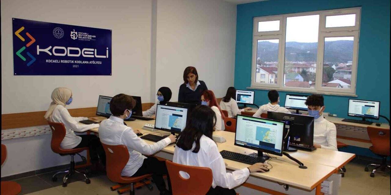 "İnsanca" projesiyle eğitimde klasik öğretim kalıpları yıkılıyor