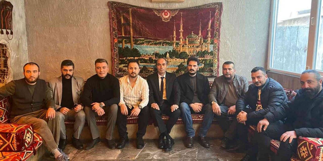 10 aydır sahada, metal yorgunluğunu kırmak için aday oldu