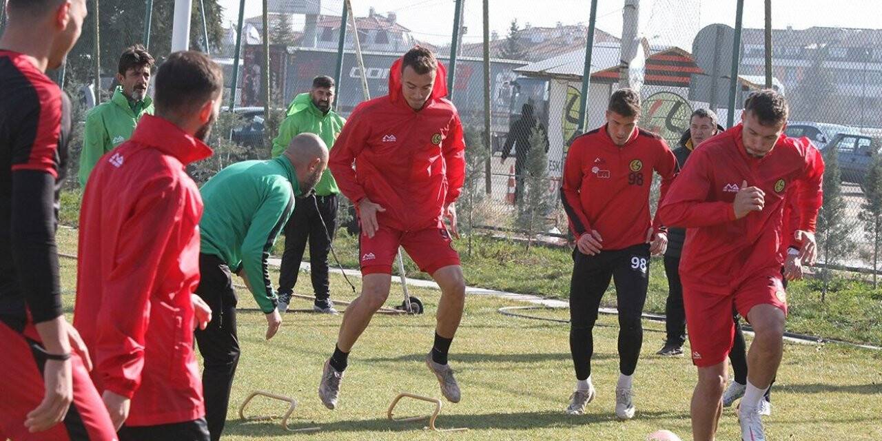 Eskişehirspor, Uşakspor maçı hazırlıklarını tamamladı