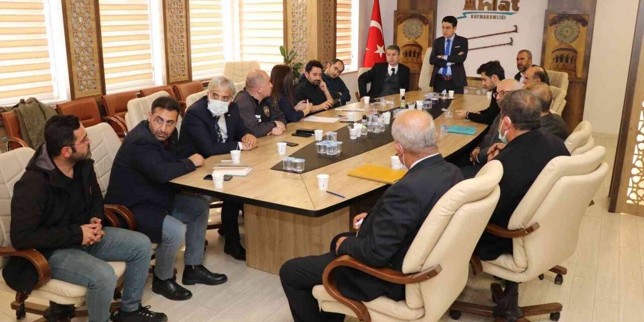 Ahlat’ta ‘Marka Şehir Ahlat’ projesi